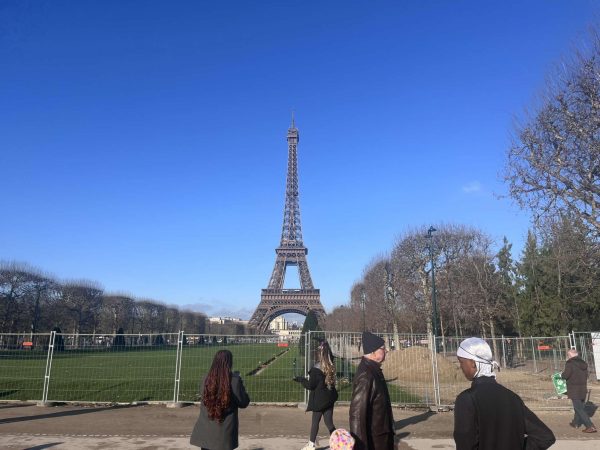 A picture of the Eiffel Tower from Moe's trip to Paris.